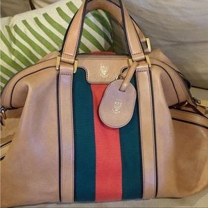 Gorgeous Gucci Tote/Luggage Bag